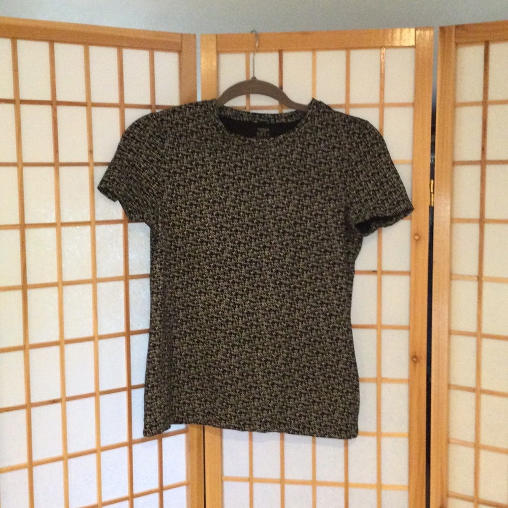 Lord + Taylor T-shirt - Size Small Petite - Cotton